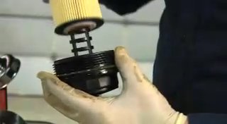 stavljanje novog filtera ulja